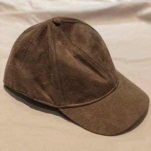 H&M Large Faux Suede Cap